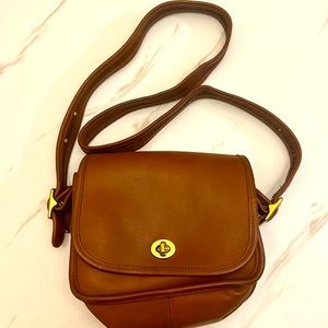 Coach Vintage 9965 Brown Leather Purse